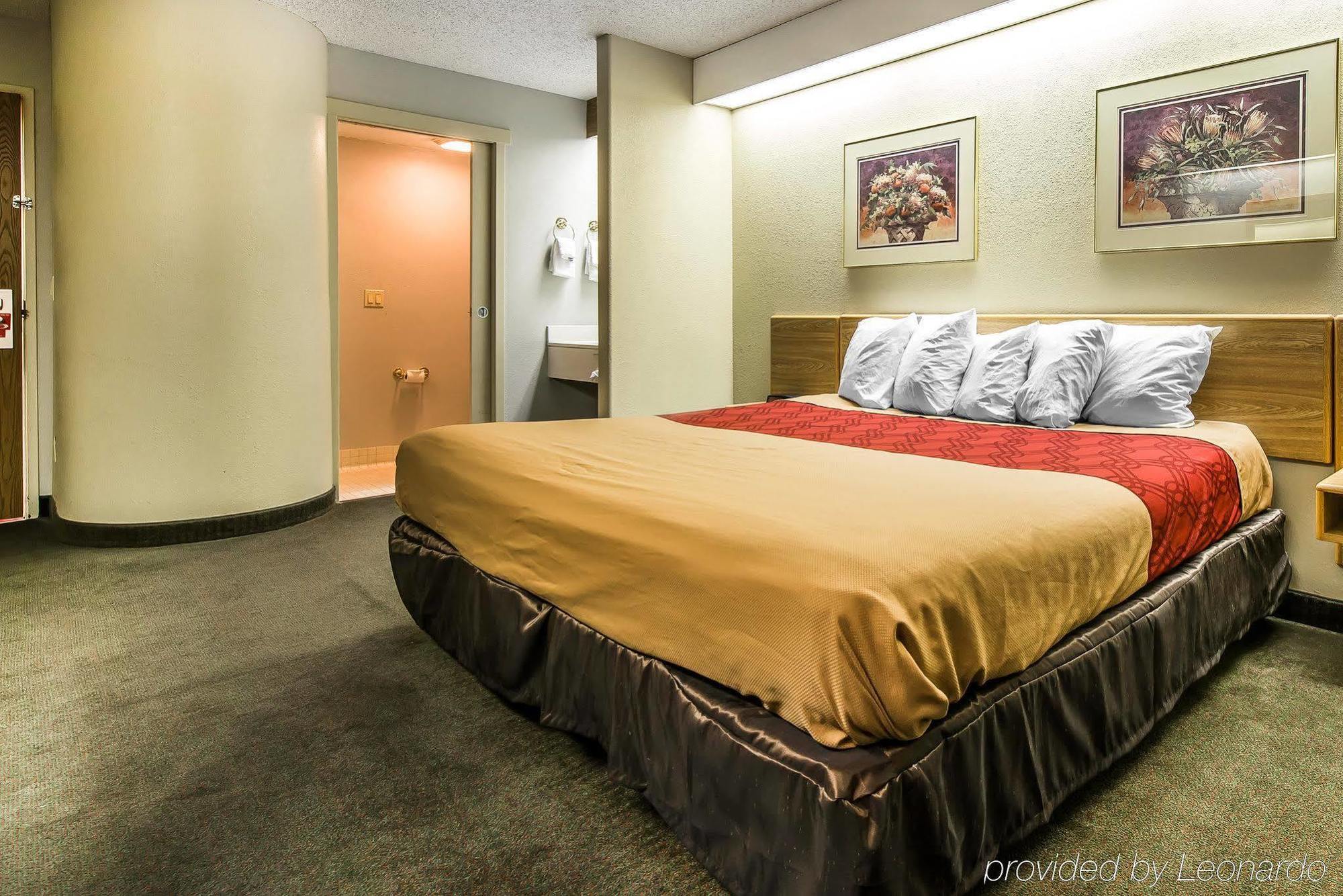 Days By Wyndham Hotel