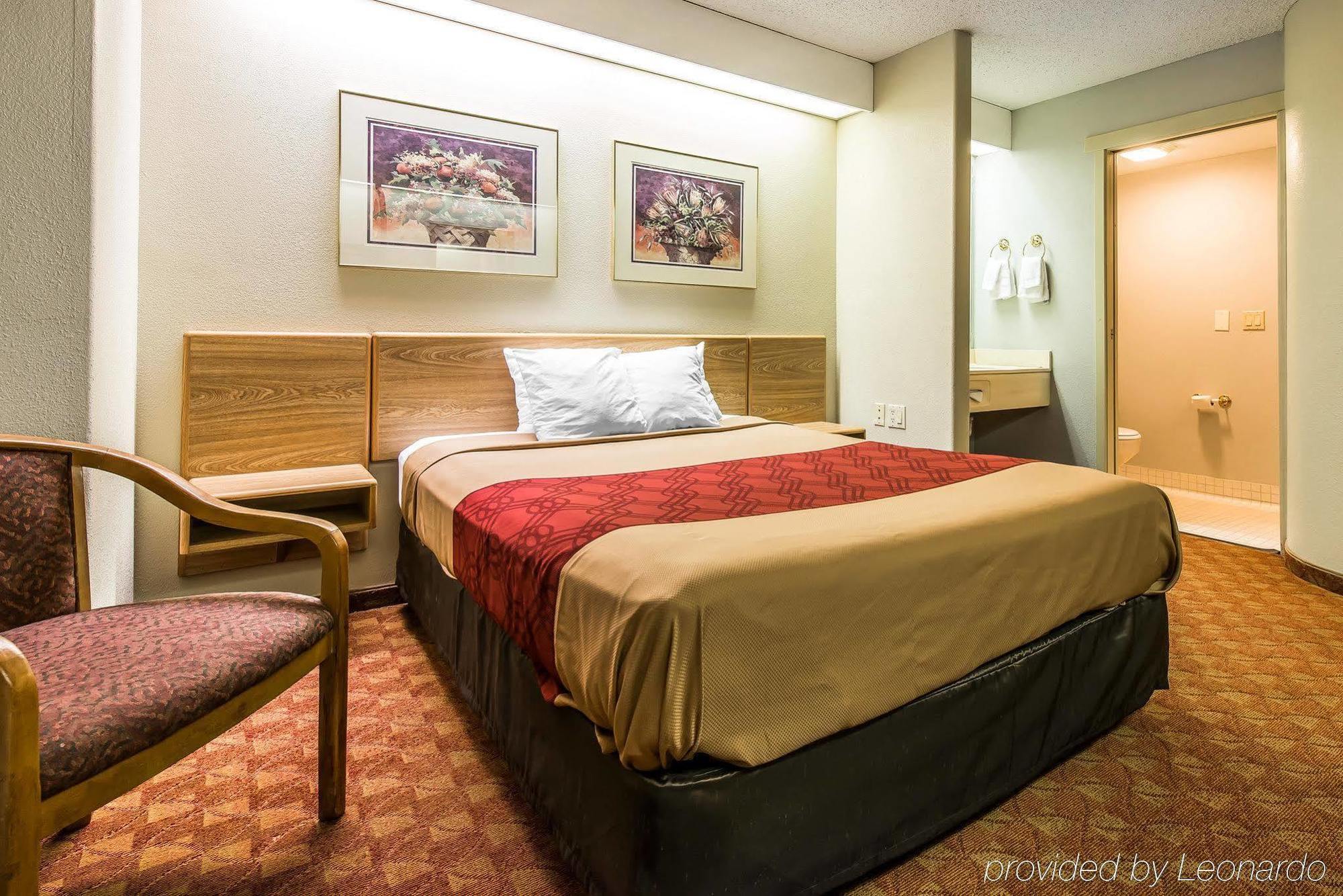 Days By Wyndham Hotel 3*