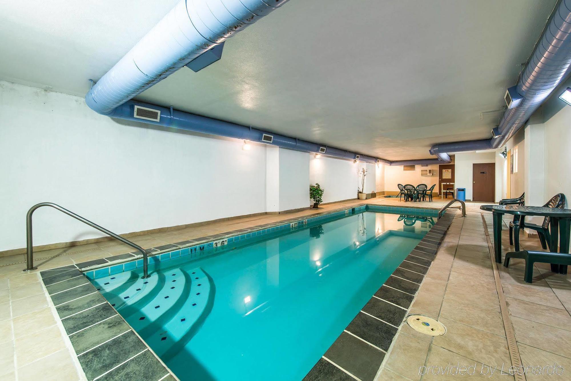 Days By Wyndham Hotel Thornton
